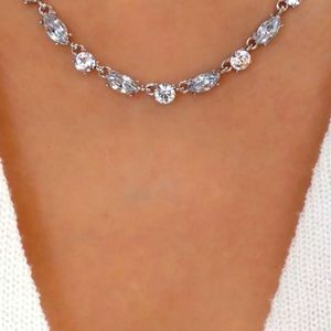 🌟Oval shaped Necklace🌟